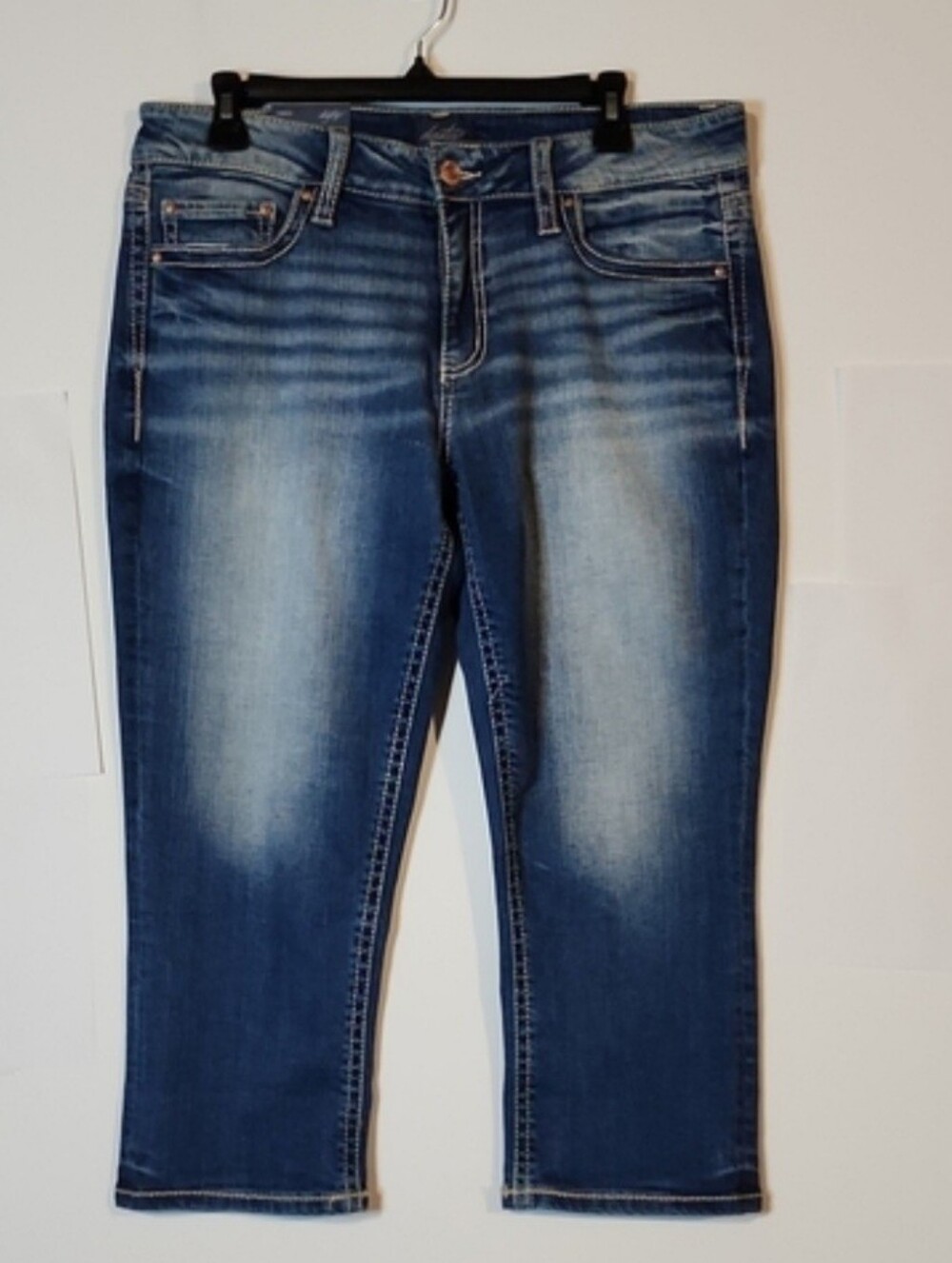Daytrip Virgo Jean Capris NWT Size 31